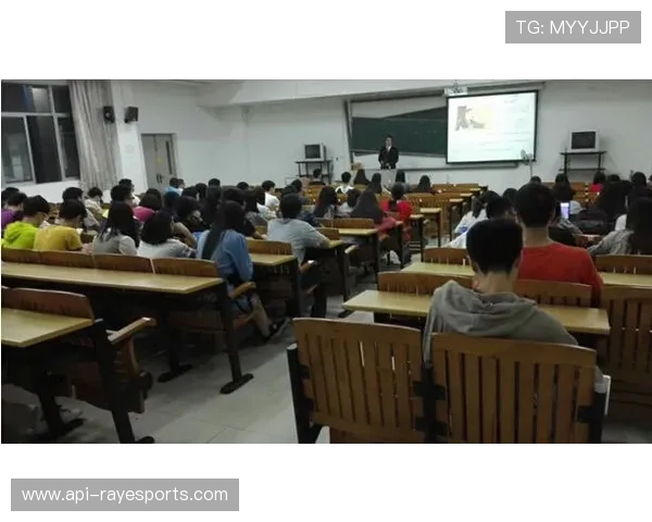 动态能力理论指导组织变革，适应环境变化